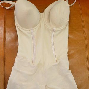 FLEXEES- Bustier Body Shaper Brief Bodysuit & Thigh Slimmer, size 38C